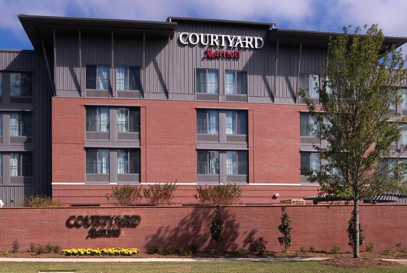 Courtyard By Marriott Charleston Summerville Exterior photo