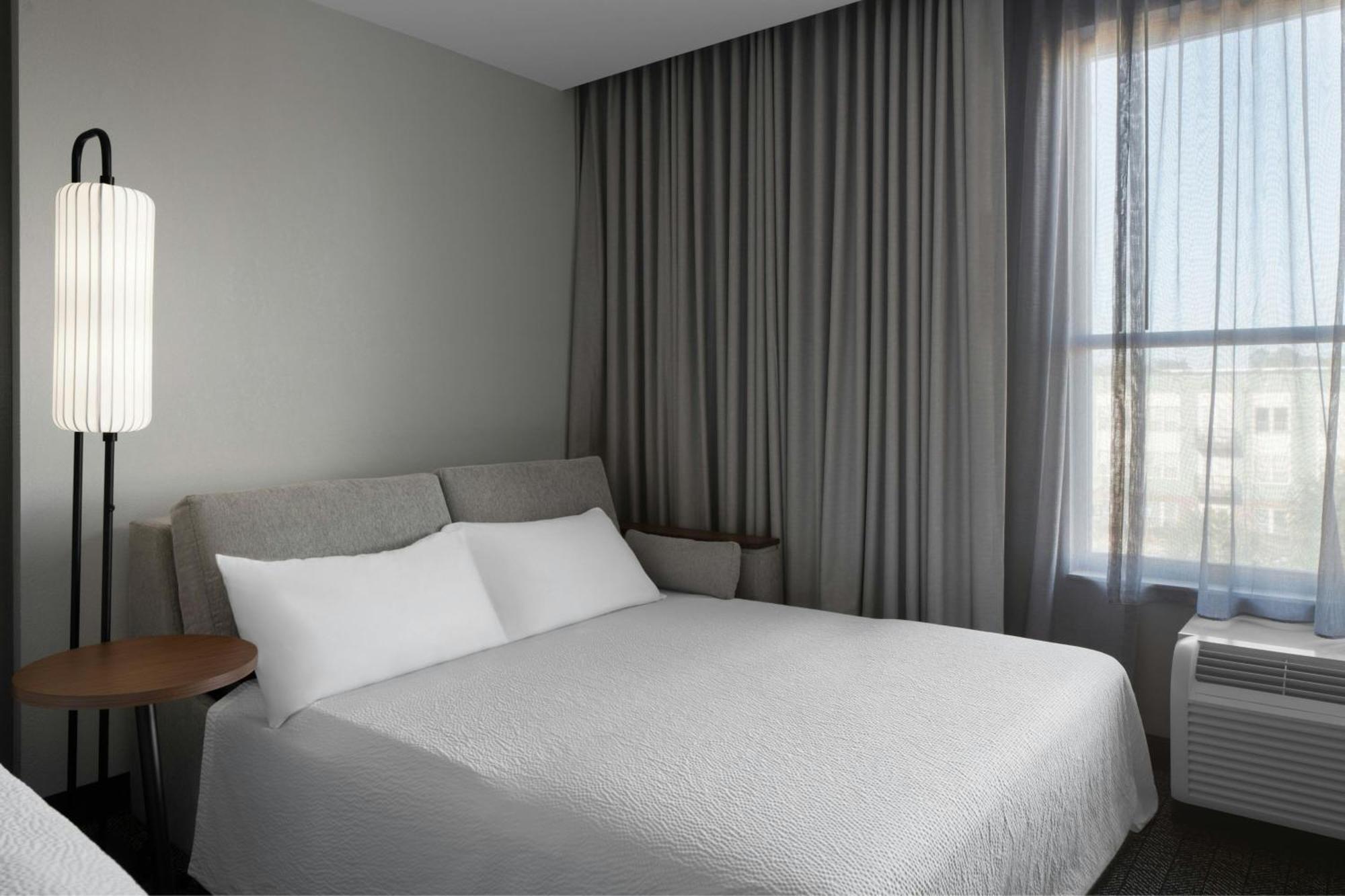 Courtyard By Marriott Charleston Summerville Exterior photo